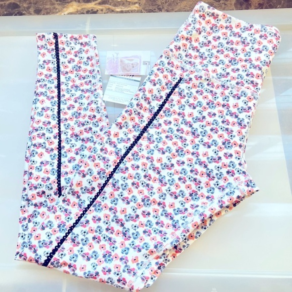 NWT-Jessica Simpson-Floral Leggings with Crochet Lace Piping-Sz S